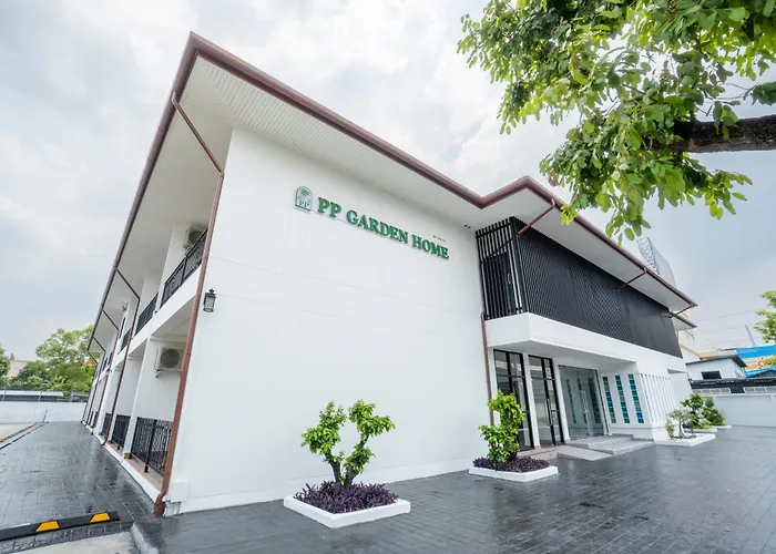 Hotel Pp Garden 4*